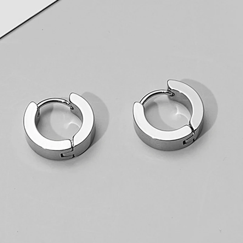 男性と女性のためのステンレス鋼のクロスイヤリング,パンクスタ - Street Fashion Earrings のレビューと価格
