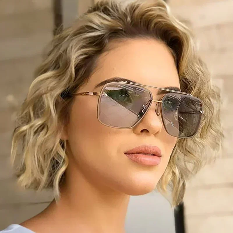 特大スクエアサングラス女性新しいファッションメタルサングラス - Street Fashion Glasses のレビューと価格