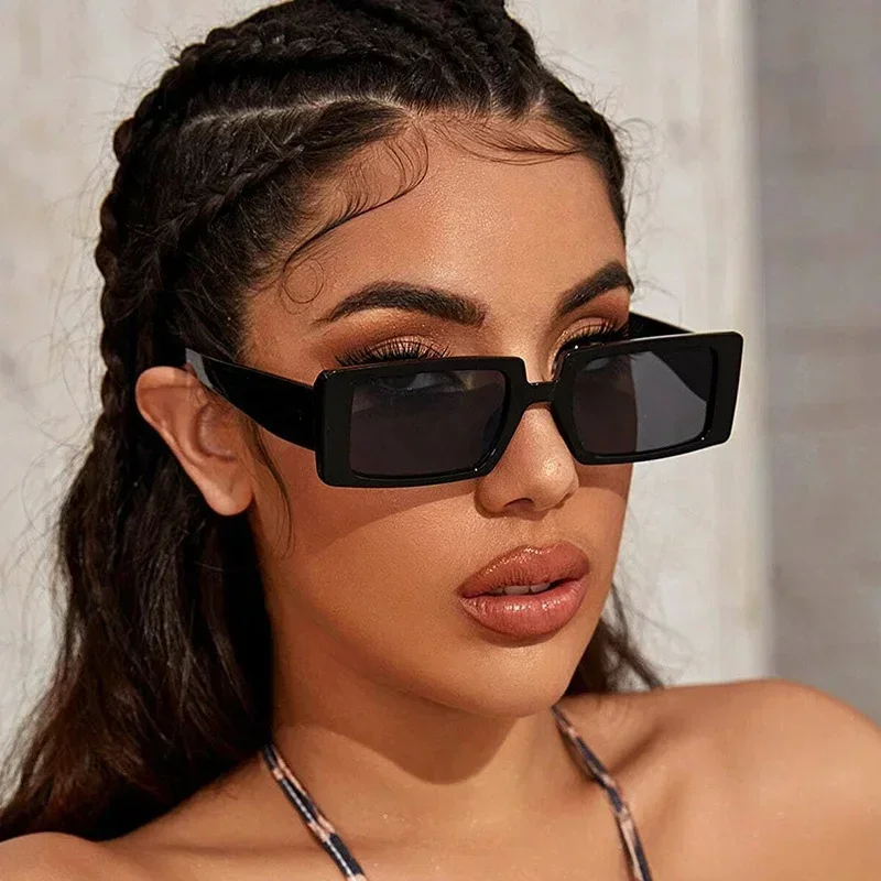 新しい女性の小さなフレームサングラス女性ファッションゼリーカ - Street Fashion Glasses のレビューと価格