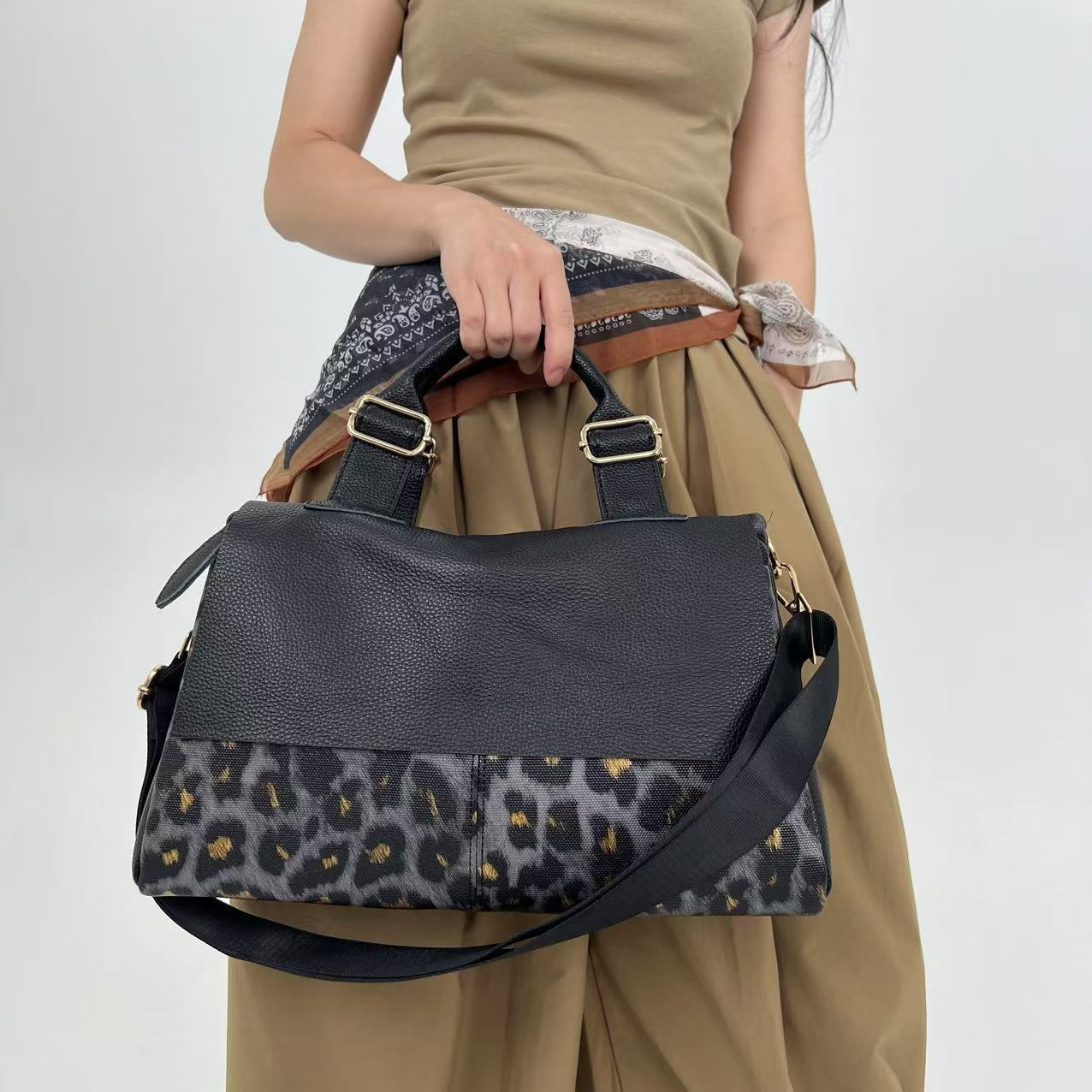 レディースファッションパーソナライズされたヒョウ柄トートバッ - Street Fashion Types のレビューと価格