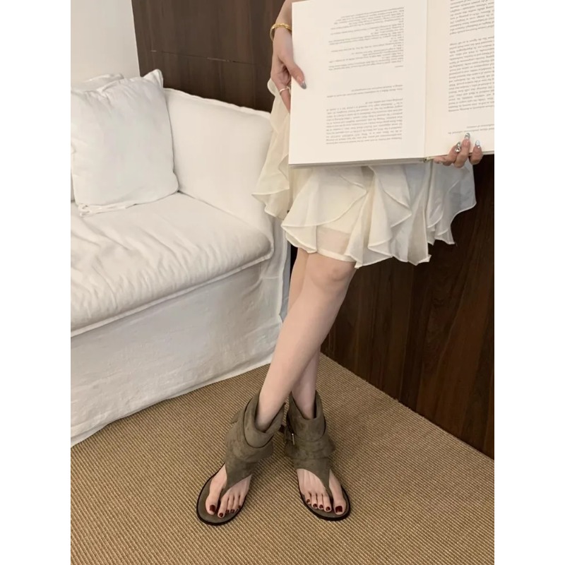 ファッションオープントゥフラットシューズシープスキンサンダル - Street Fashion Rome 2026 のレビューと価格