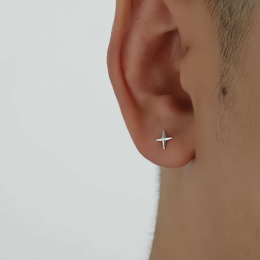 シンプルなクロススター男性合金スタッドピアスレトロストリート - Street Fashion Earrings のレビューと価格