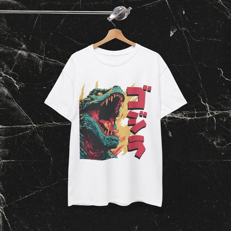 ゴジラ ゴジラ 日本の怪獣映画グラフィック Tシャツ アニメ - Street Fashion In Japan のレビューと価格