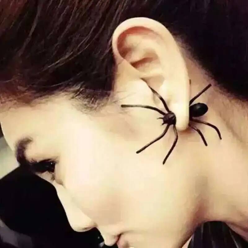 1 ペアパンクストリートクールな人格代替ブラックスパイダーイ - Street Fashion Earrings のレビューと価格